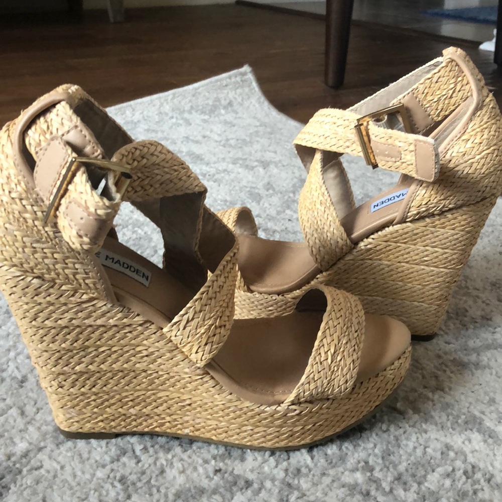 Steve Madden Wedges
